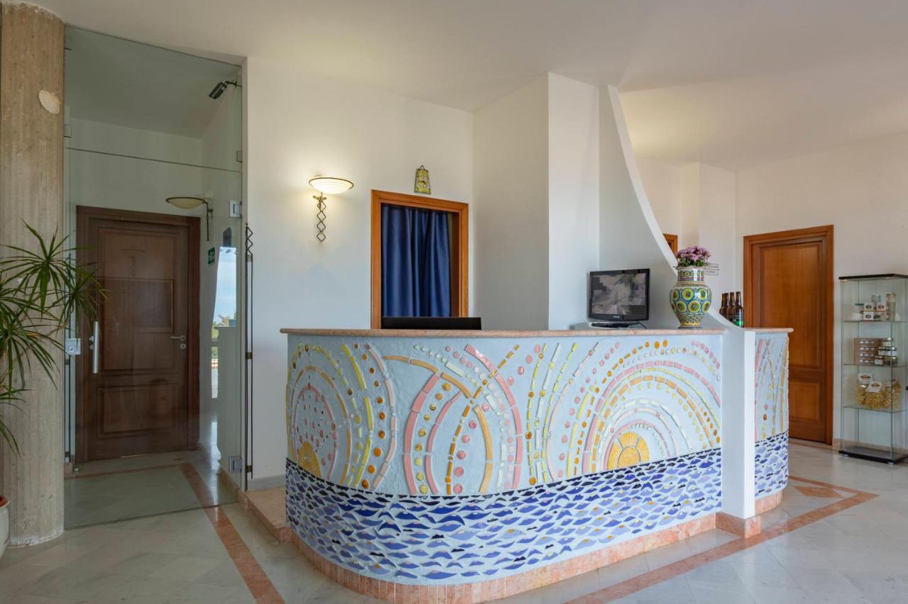 Albergo Auralba San Vito Lo Capo Exterior photo